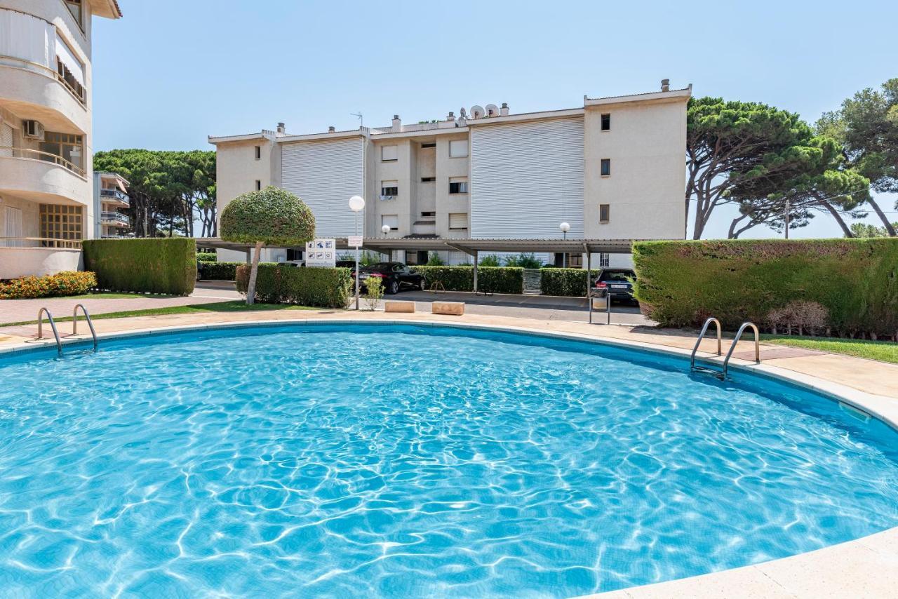 ático En Primera Línea Con Vistas, Piscina Y Parking