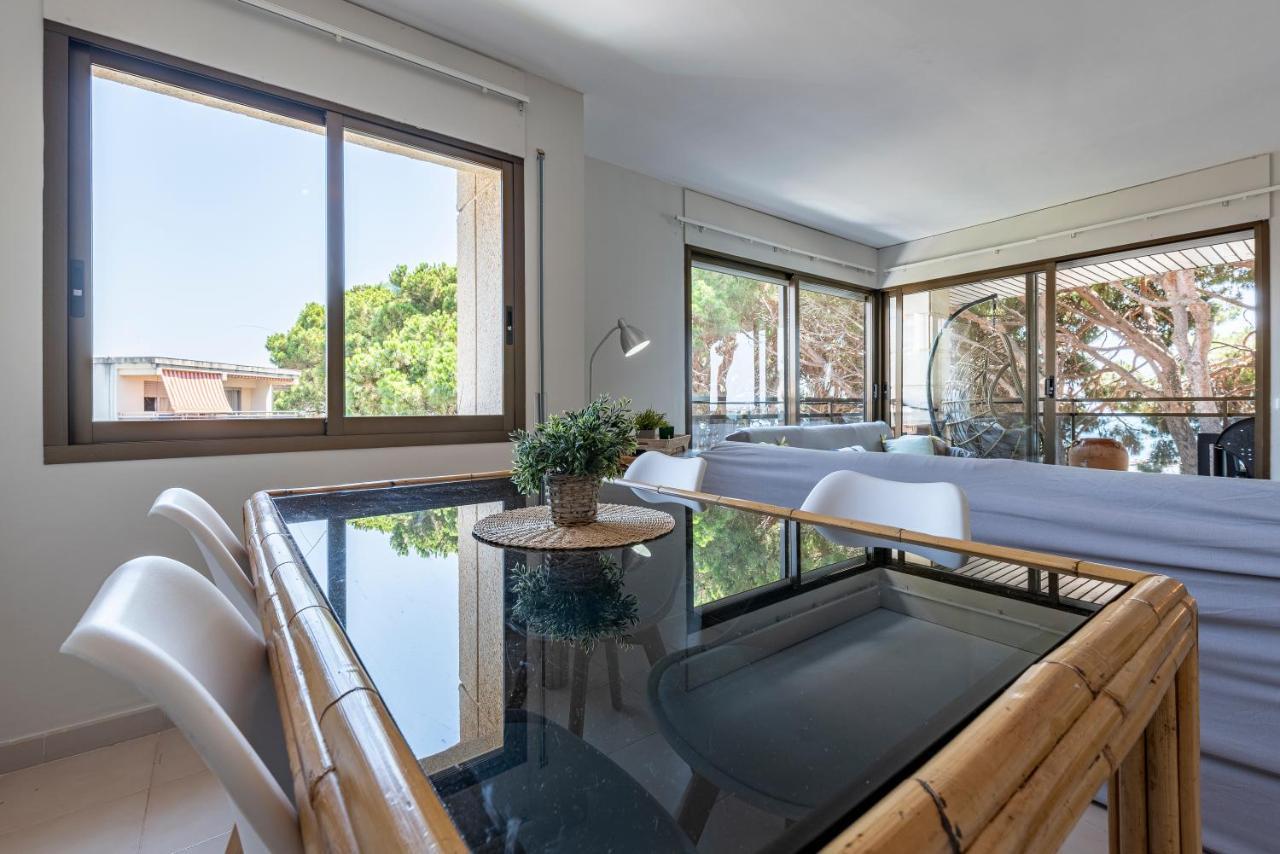 Apartamento ático En Primera Línea Con Vistas, Piscina Y Parking *