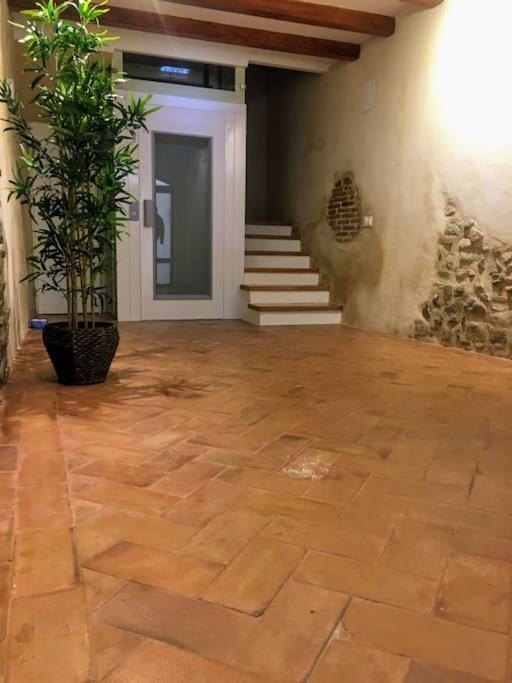 New! Renovated House With Terrace In * Cambrils