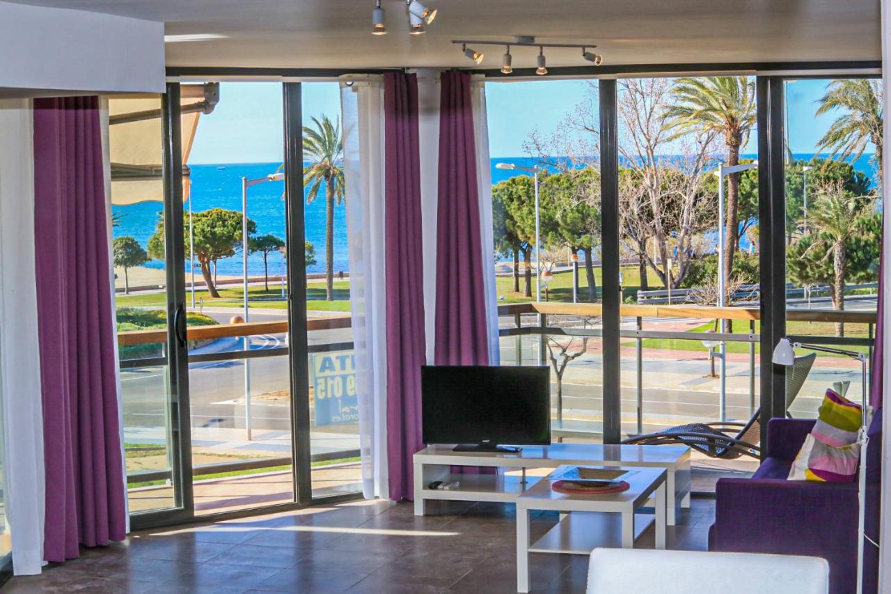 Ciutadella P C B 2 1 Only Families * Cambrils