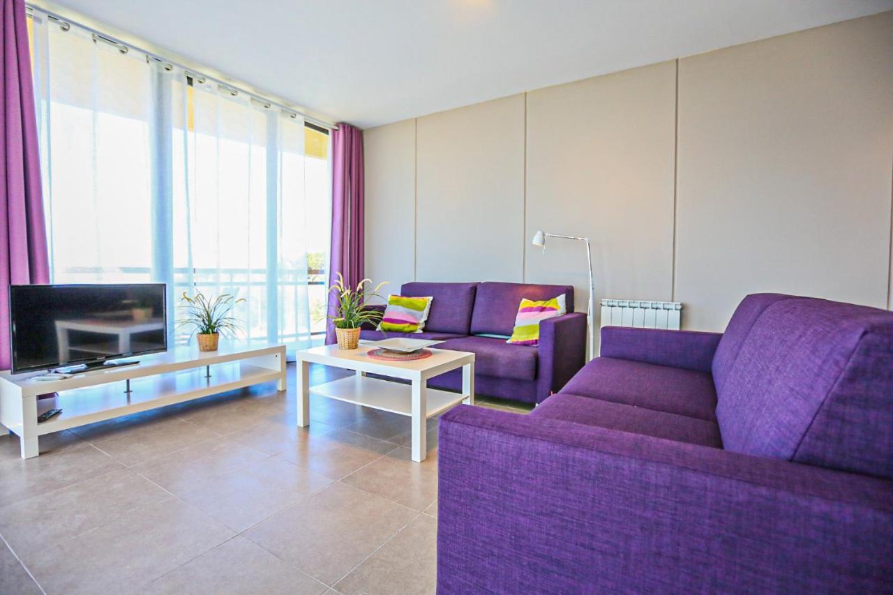 Ciutadella P C B 2 1 Only Families
