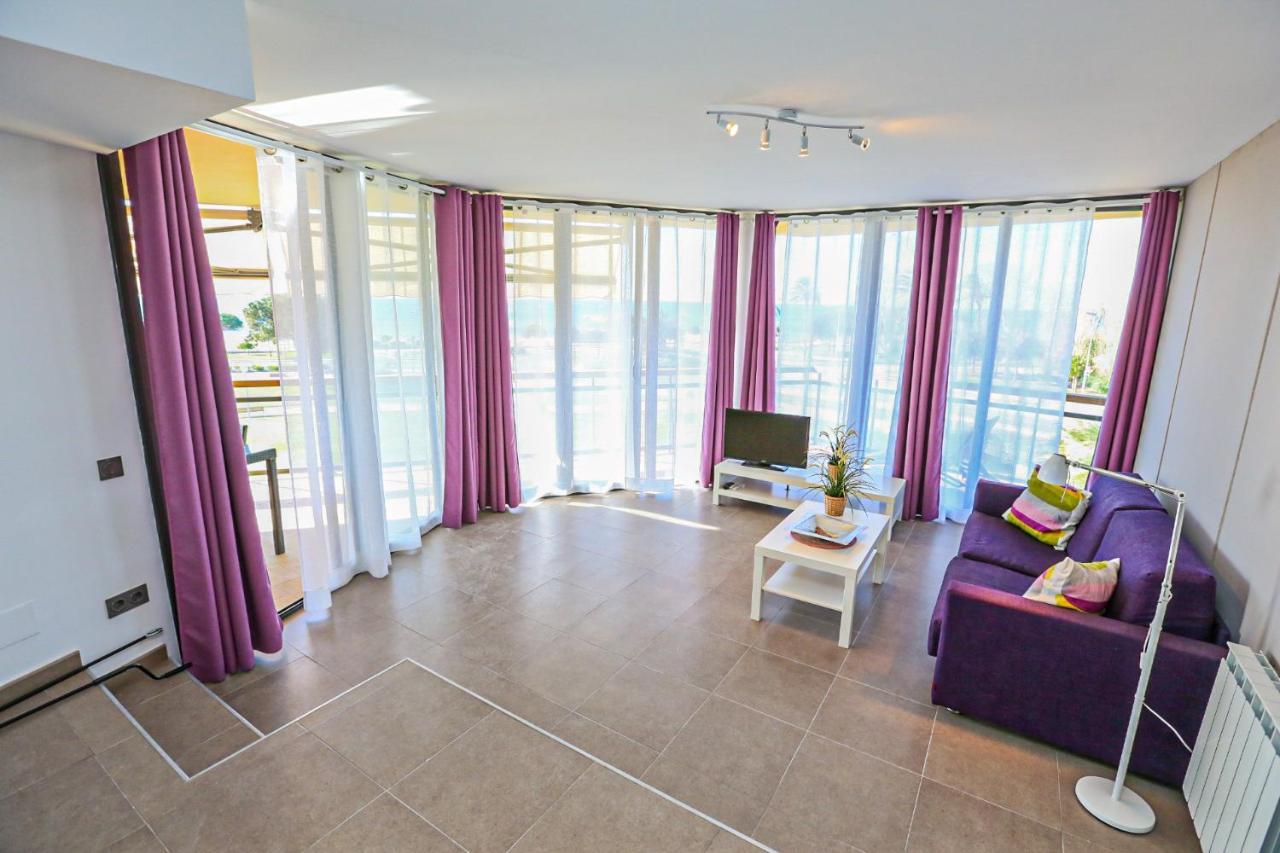 Ciutadella P C B 2 1 Only Families Apartment Cambrils