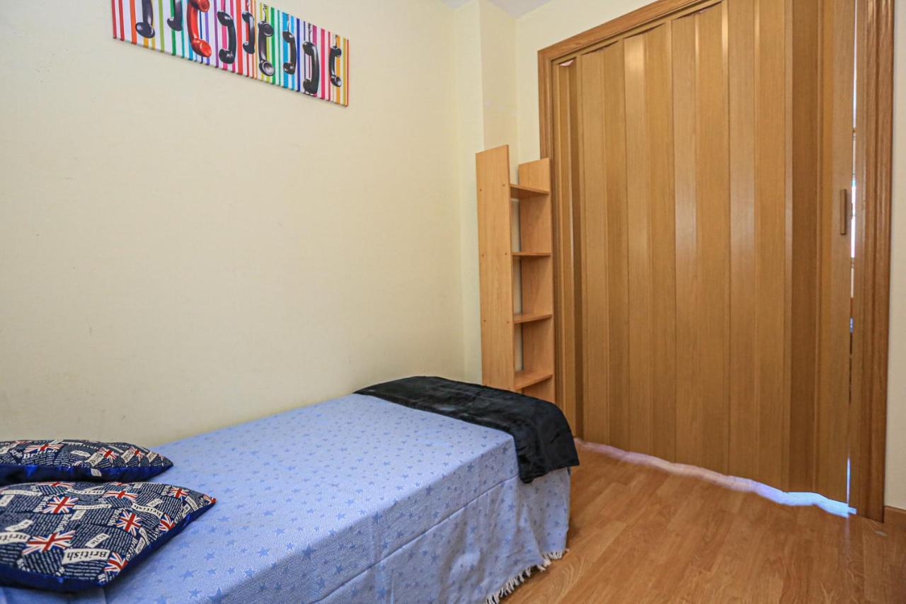 Apartamento Torresol 8 1 0 3 2 Only Families *