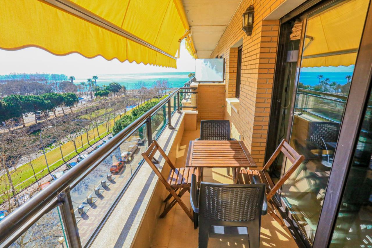 Paradis Atico - Only Families Apartment