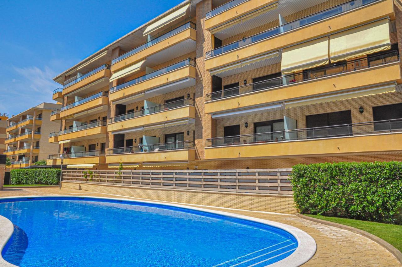 Paradis Atico - Only Families