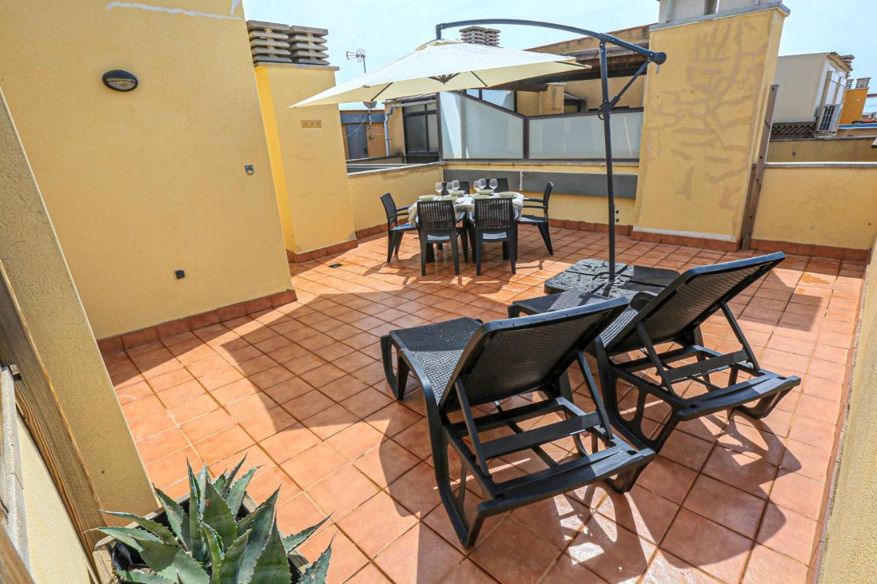 Paradis Atico - Only Families Apartment