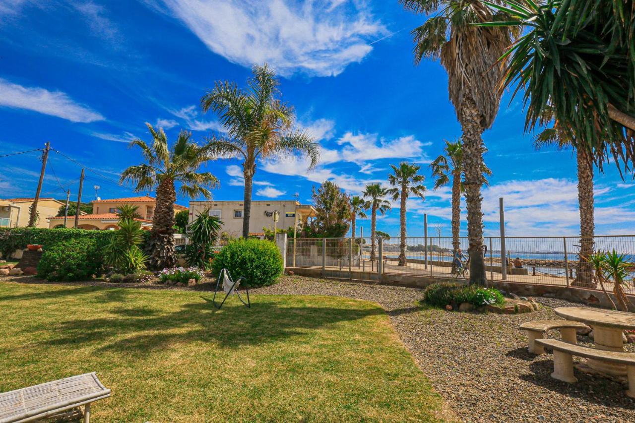Litoral Costa Dorada - Acacias Only Families Villa