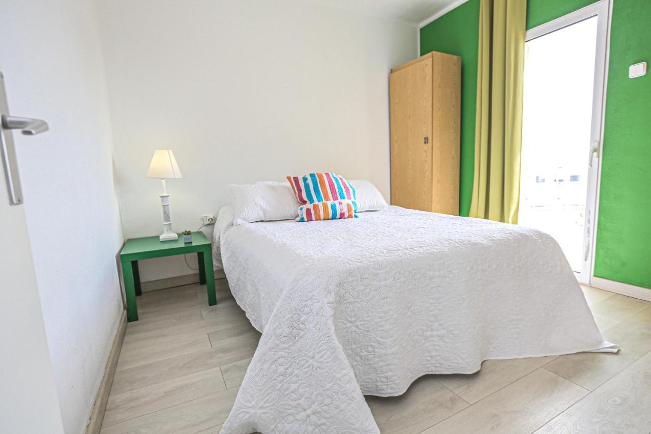 Coral * Cambrils