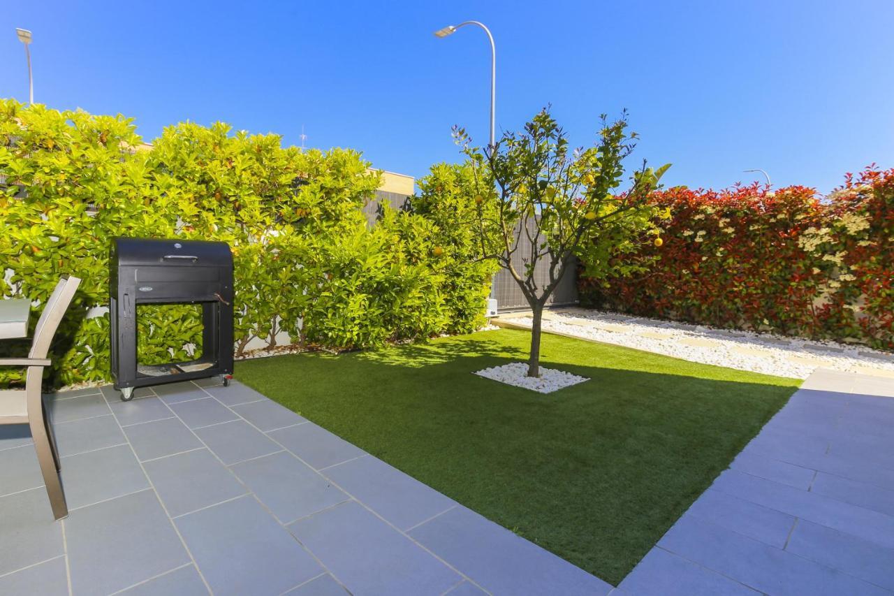 Clanxet Planetcostadorada Villa Cambrils