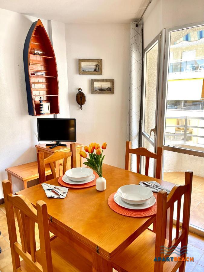 Apartbeach Tucan Vistas Playa Y Climaticado * Cambrils