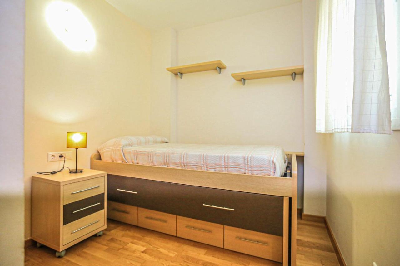 Esquirol - Only Families Apartamento