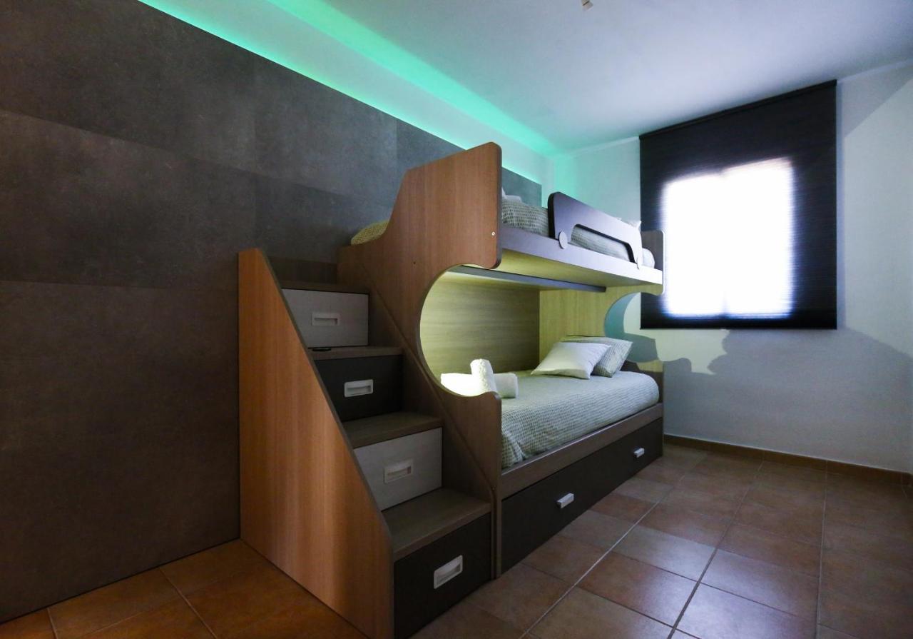 New Bruselas 1 Planetcostadorada * Cambrils