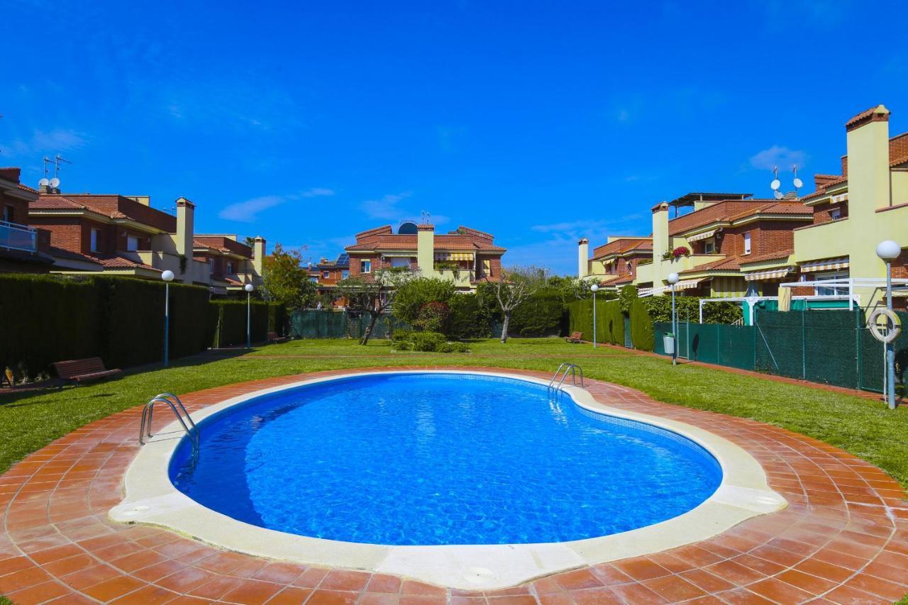 New Bruselas 1 Planetcostadorada Cambrils