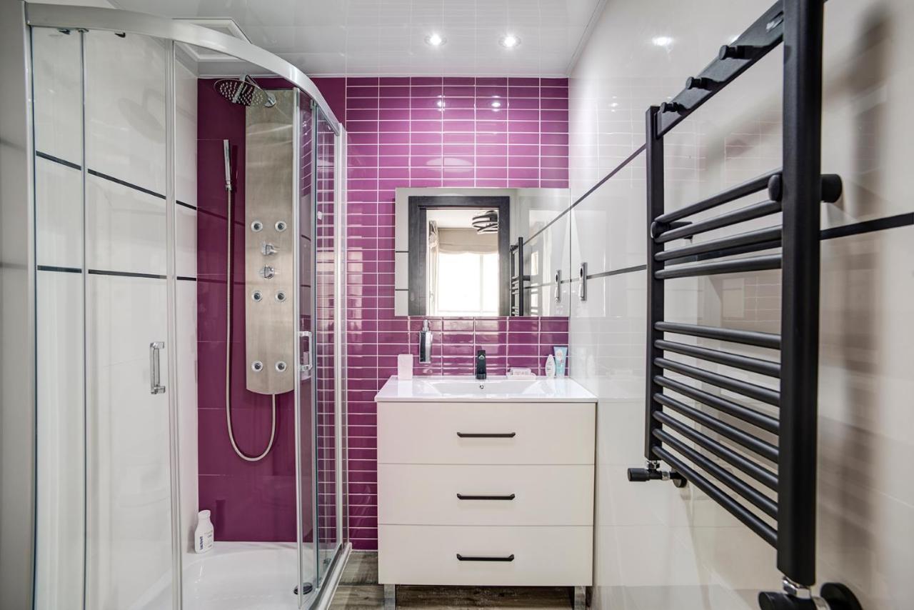 Apartment Dreams Port *