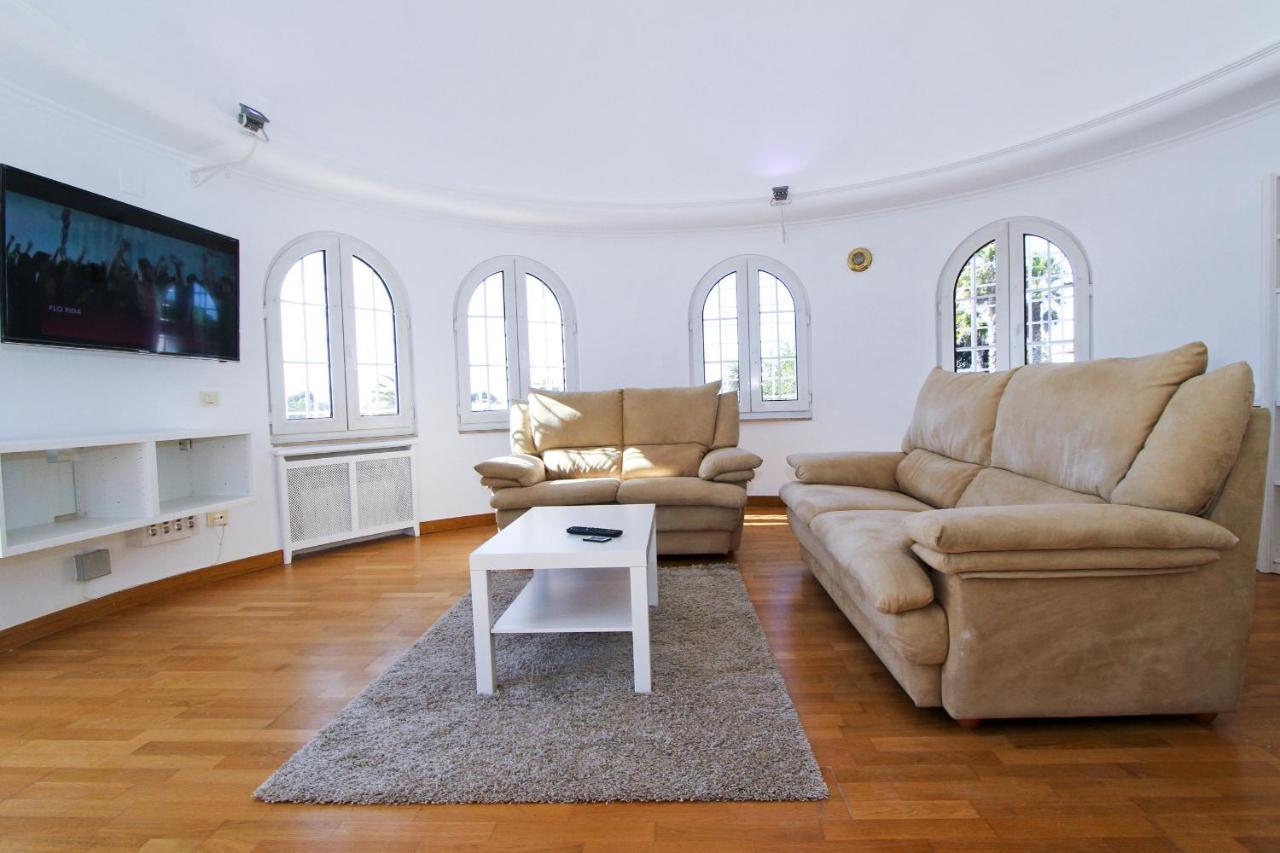 Santorini Planetcostadorada Villa Cambrils