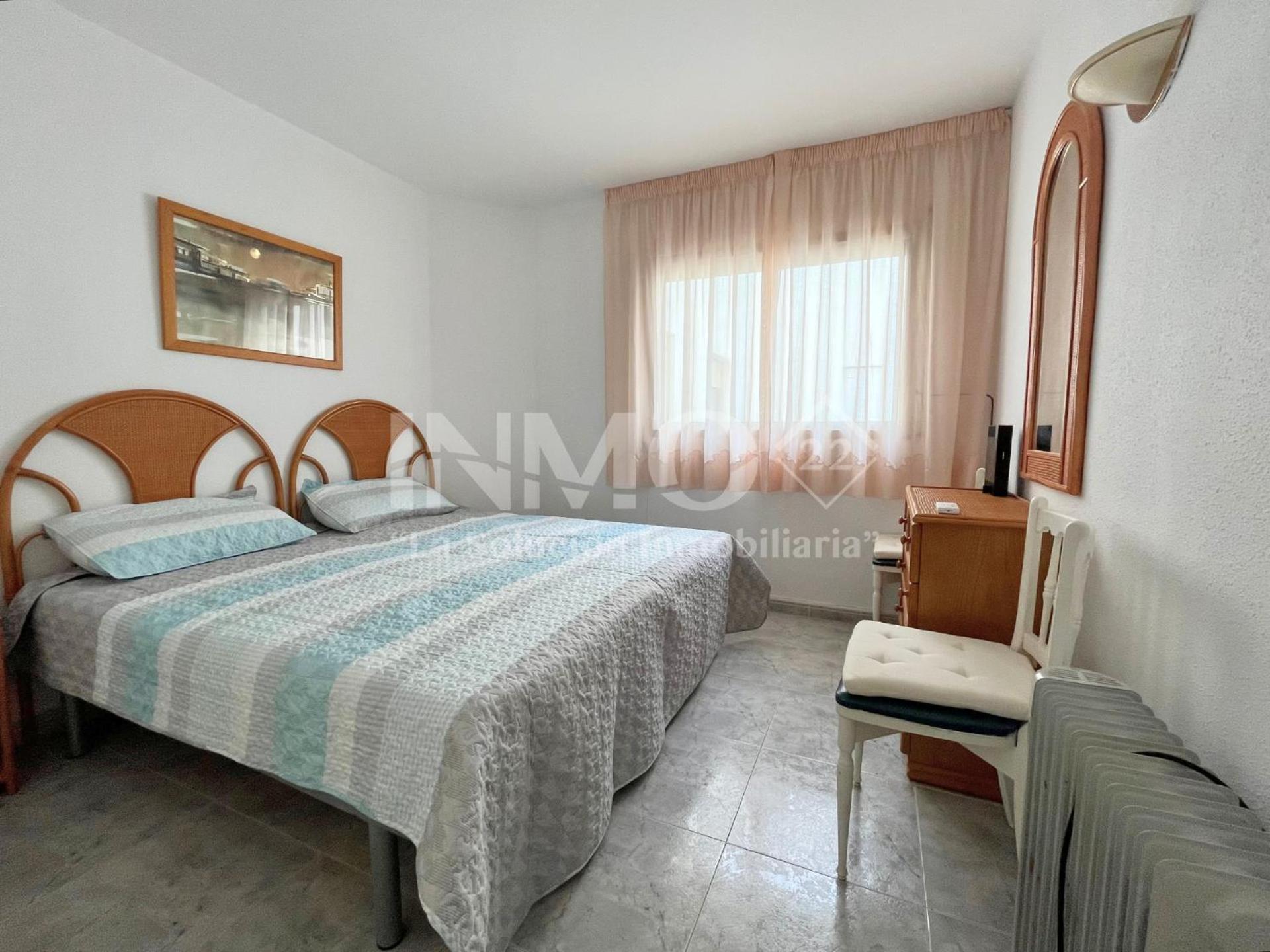 Apartamento En Primera Linea De Playa Zona Vilafortuny 114b - Inmo22