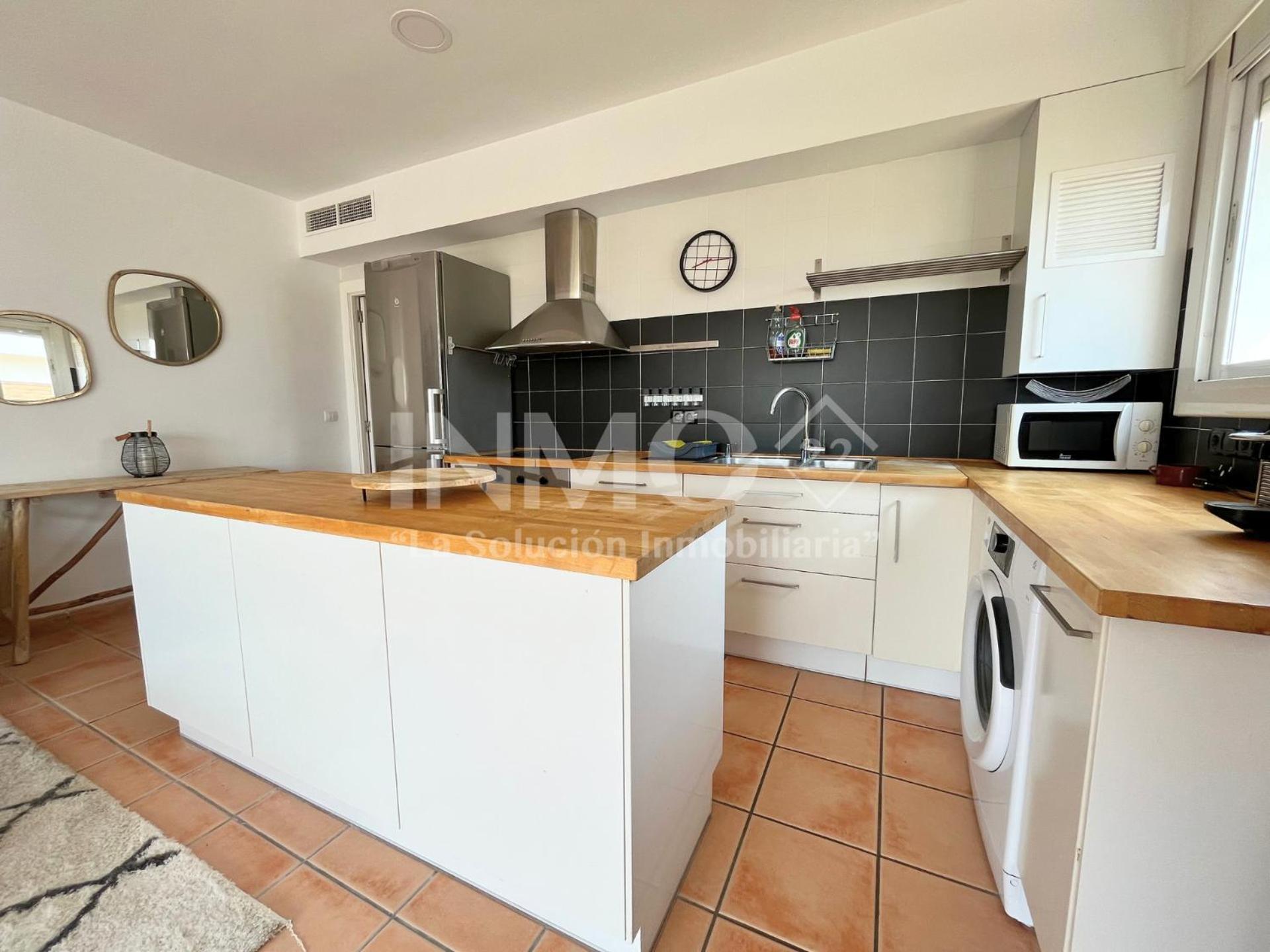 Apartamento Terraza Con Preciosas Vistas Al Mar 164b - Inmo22