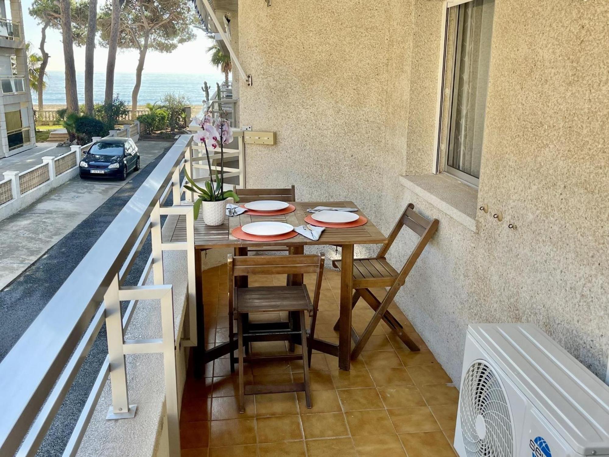 Apartbeach Tucan Frente Playa Y Climatizado Apartamento
