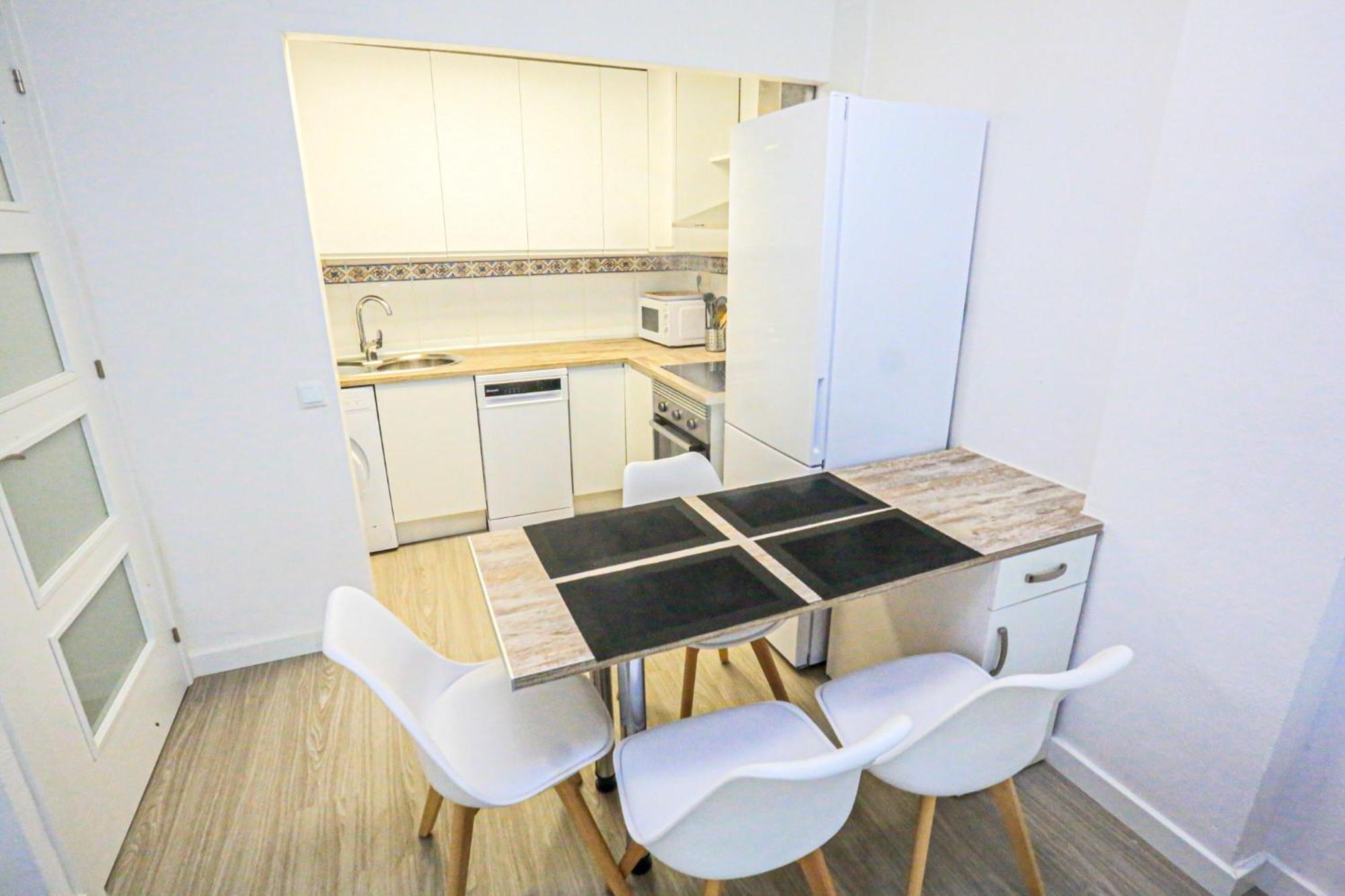 Grekus Litoral - Only Families Apartment