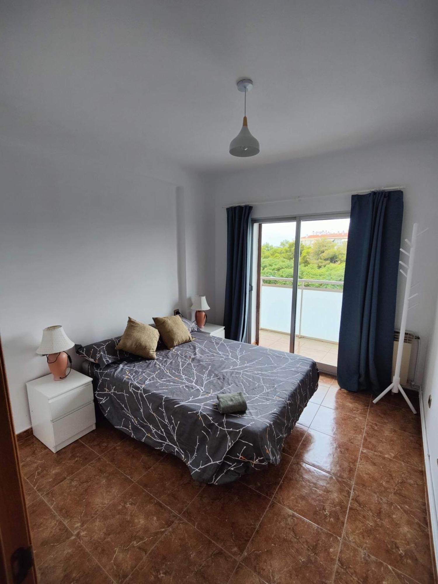Sunny Flat With Balcony And Sea Views * Cambrils