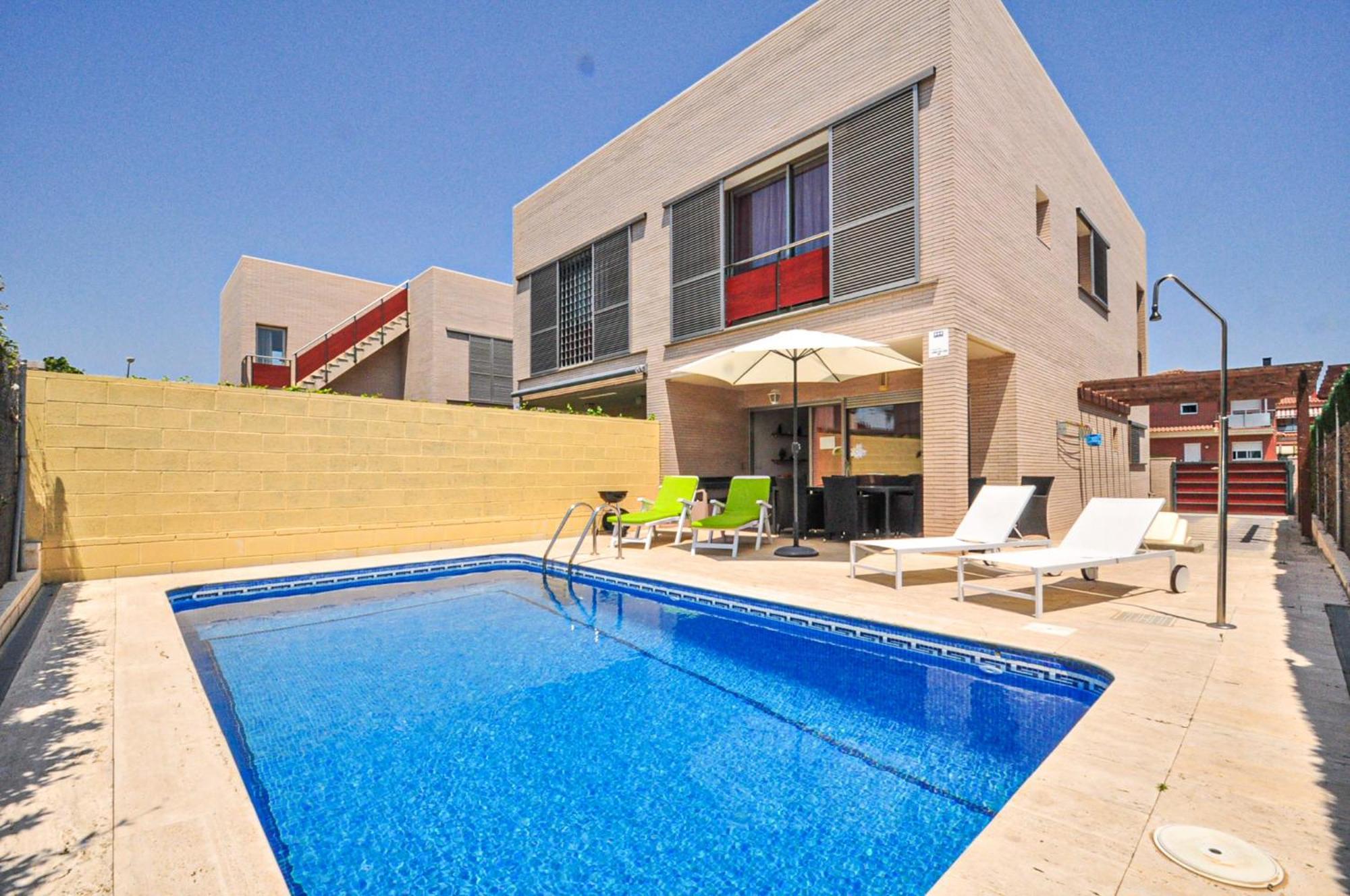 Magnolia - Only Families * Cambrils