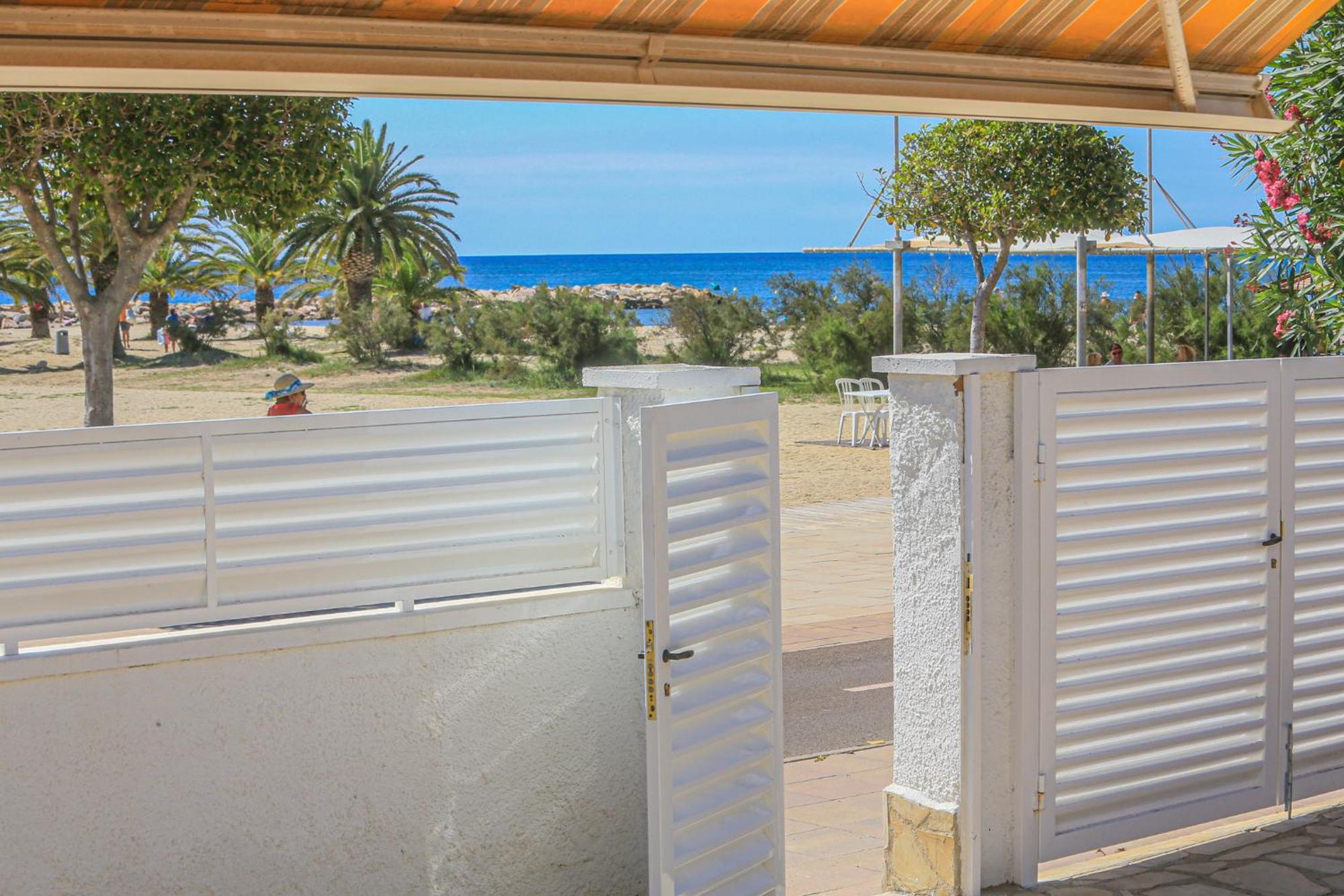 Litoral Costa Dorada - Villa Laura II Only Families *