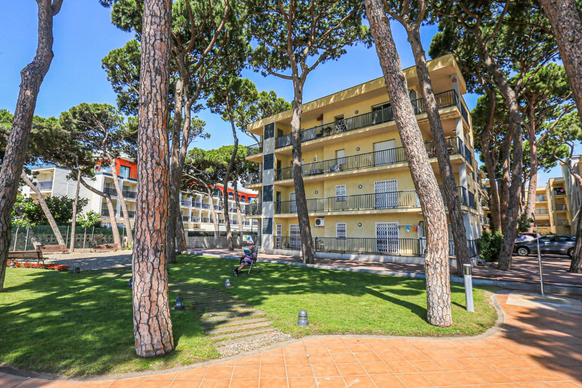 Litoral Costa Dorada - Pins I Mar Only Families Apartamento *