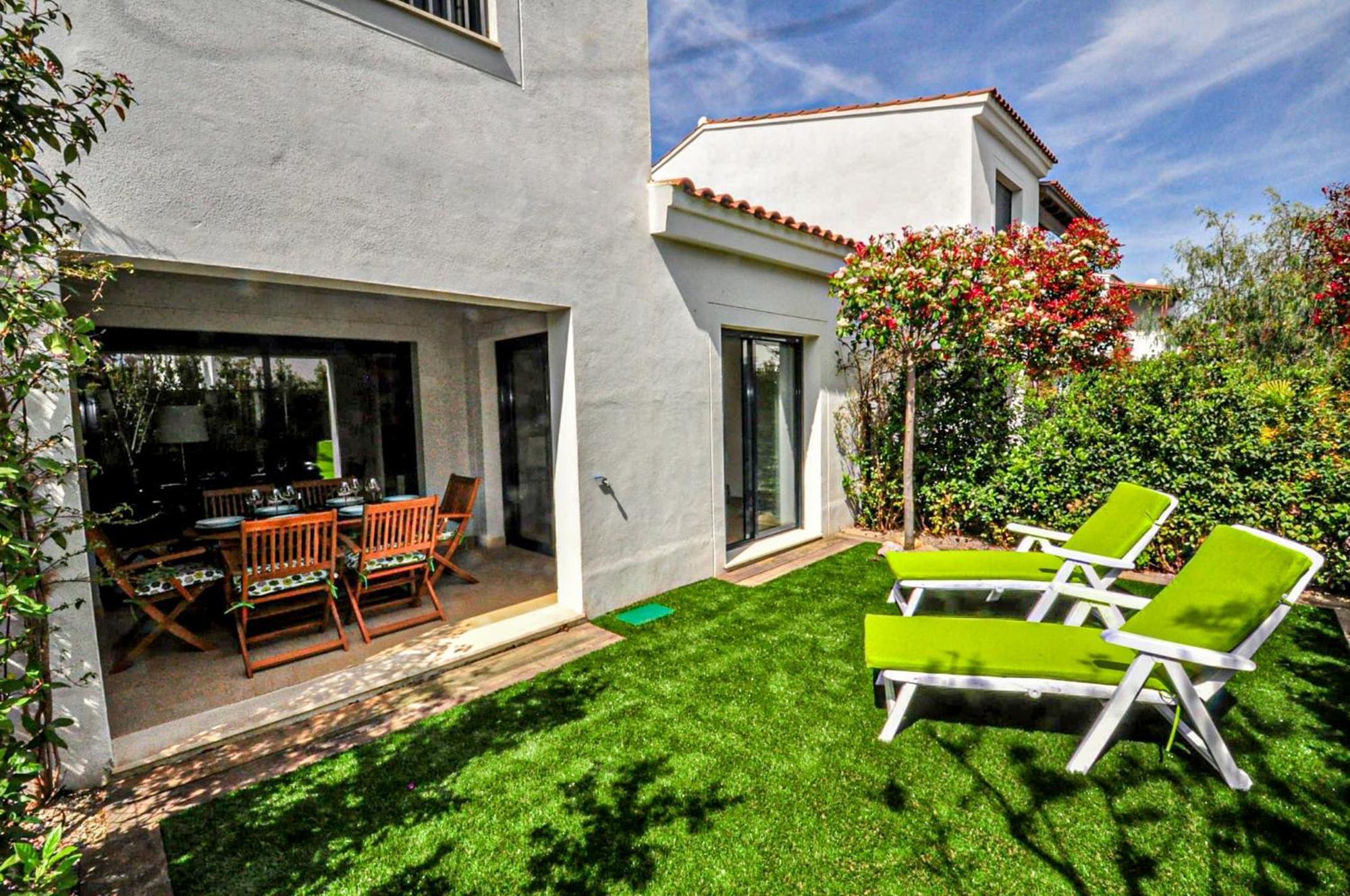 Passeig Del Mar - Only Families Holiday home *