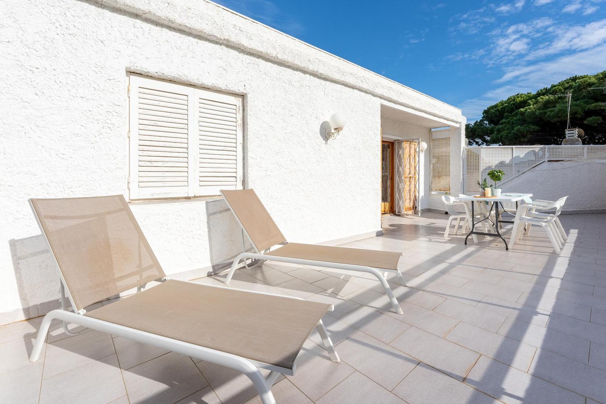 30 M From The Beach Villa *