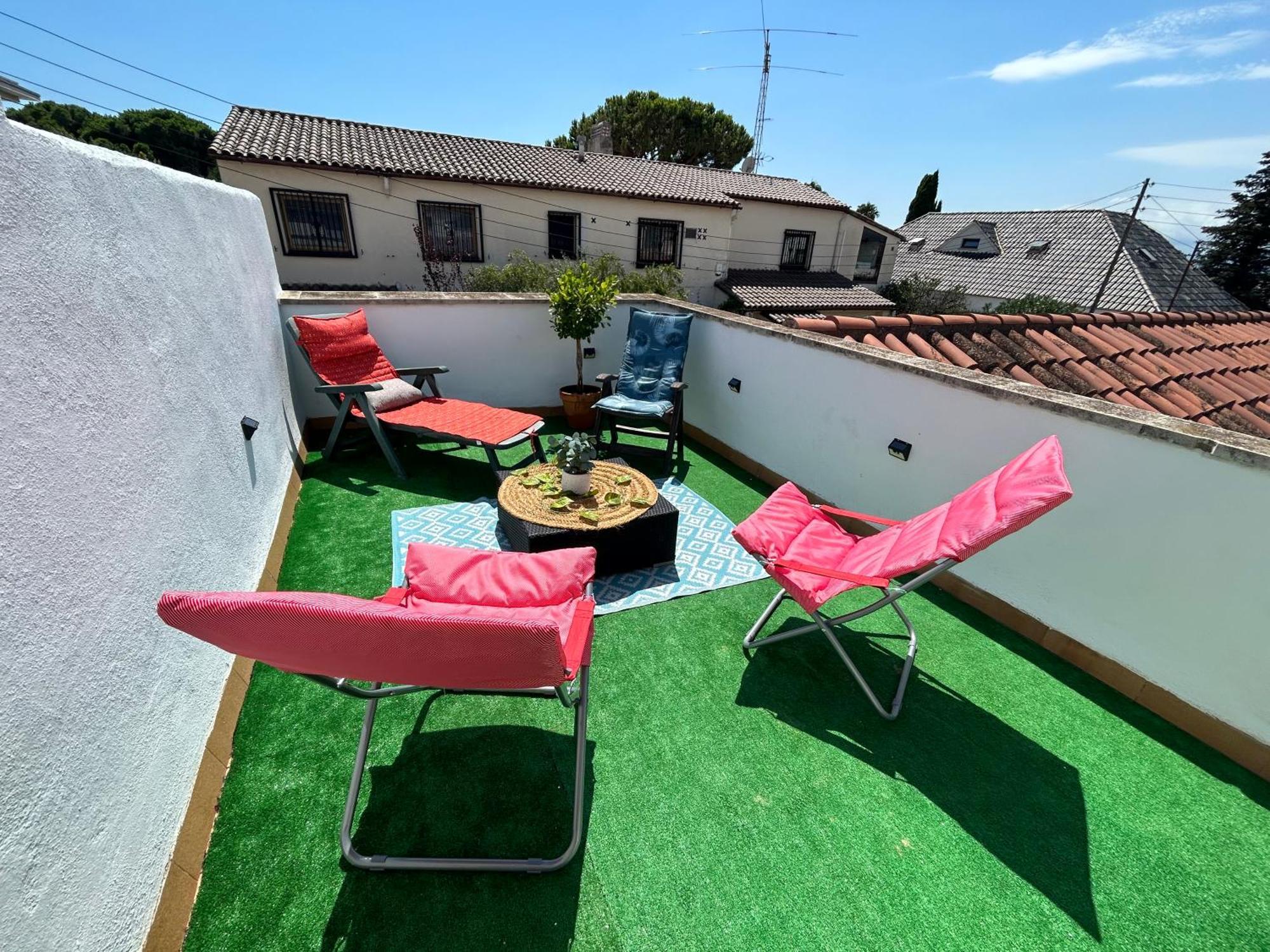 Mediterranean House - - Relax & Style For 8 Pax Cambrils