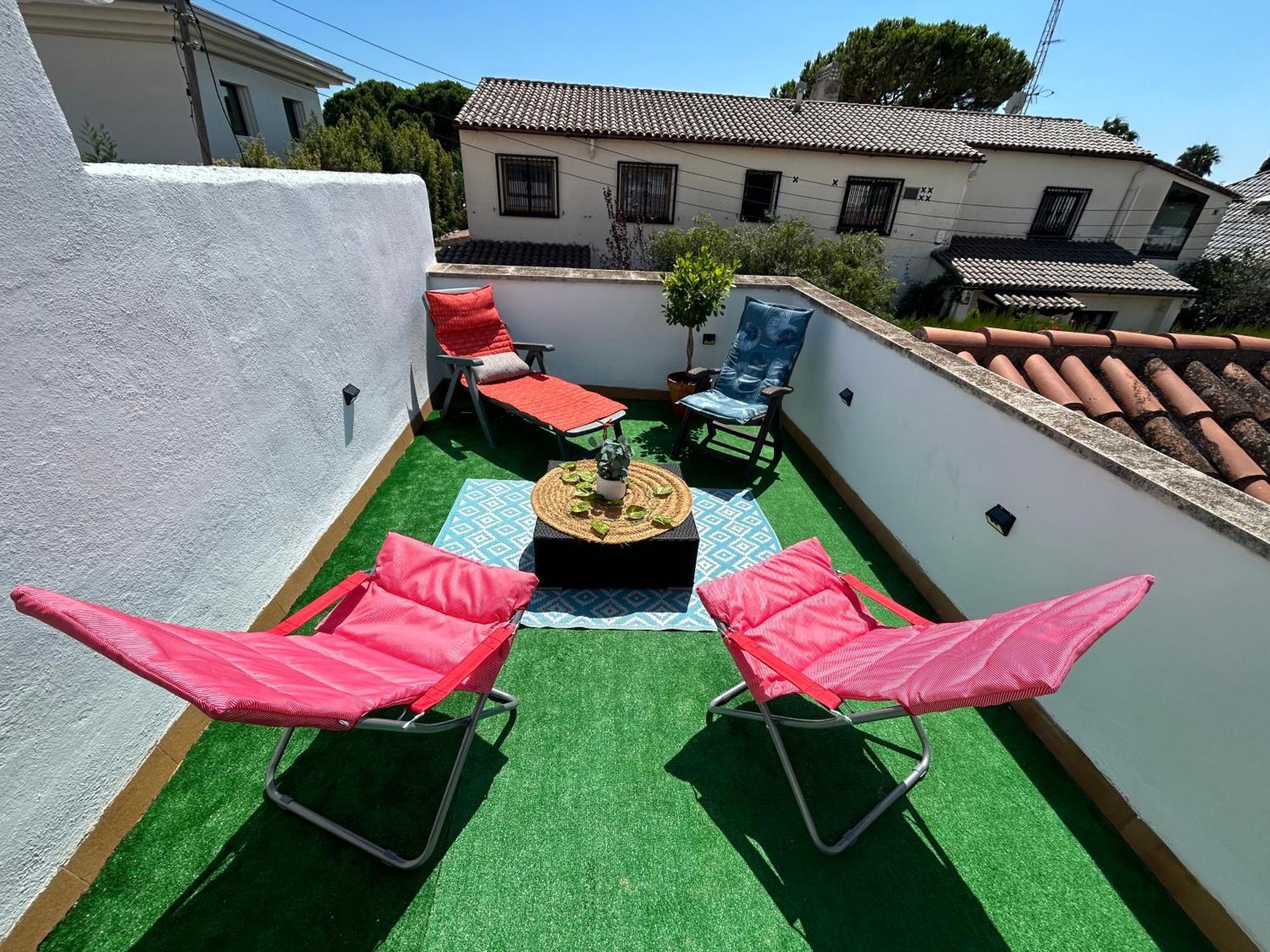 Mediterranean House - - Relax & Style For 8 Pax * Cambrils