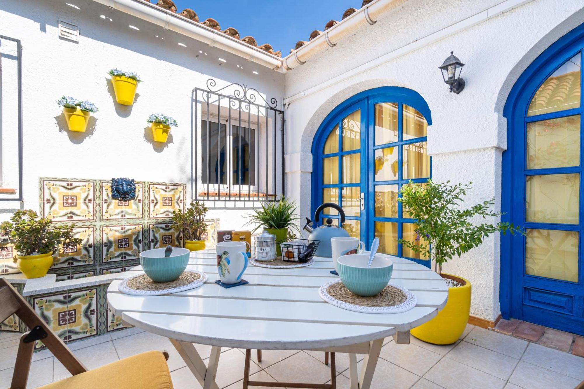 Mediterranean House - - Relax & Style For 8 Pax * Cambrils