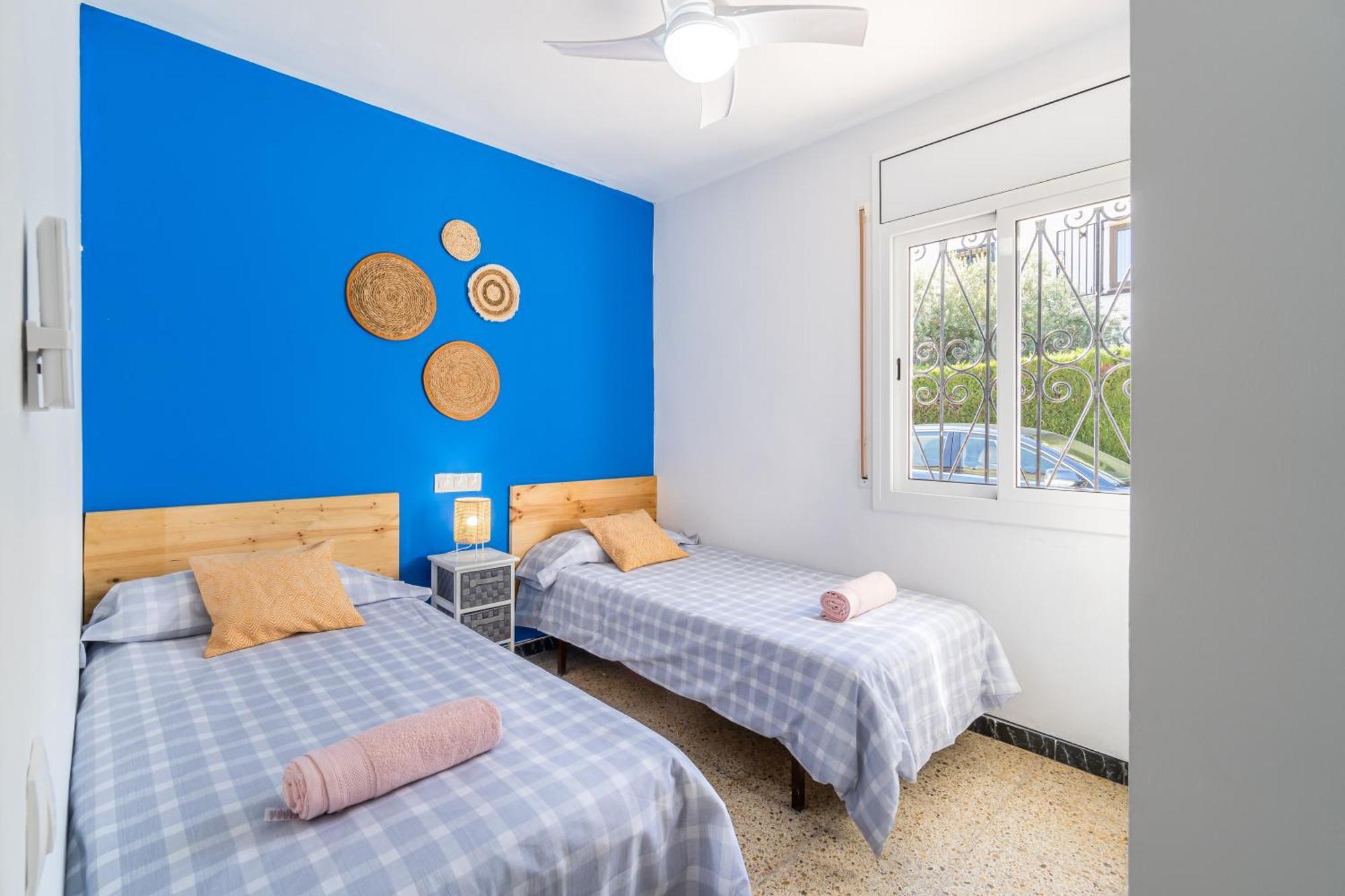 Mediterranean House - - Relax & Style For 8 Pax *