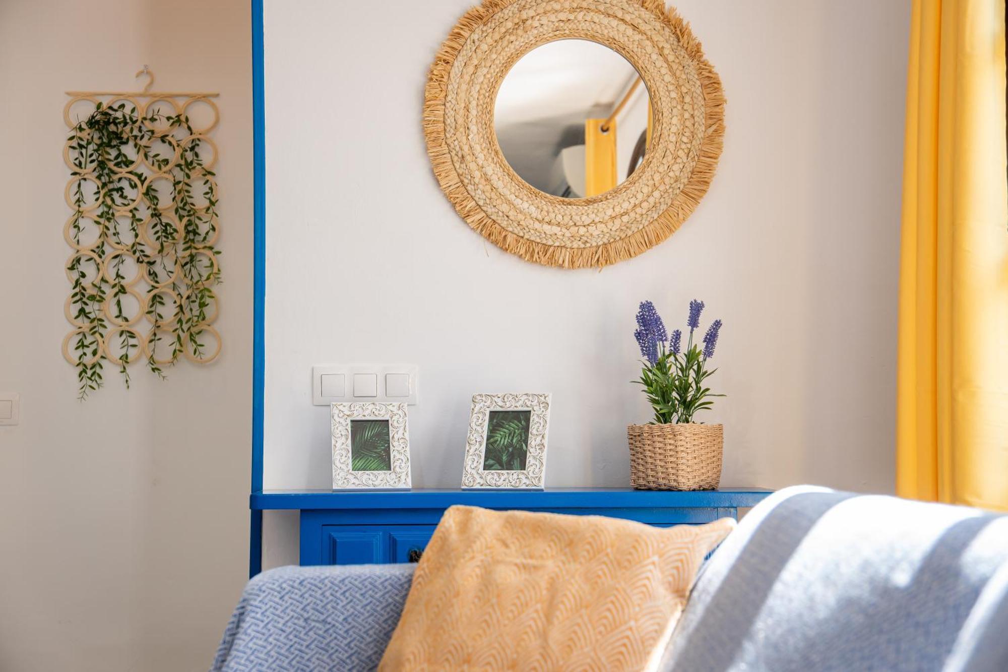 Mediterranean House - - Relax & Style For 8 Pax Cambrils