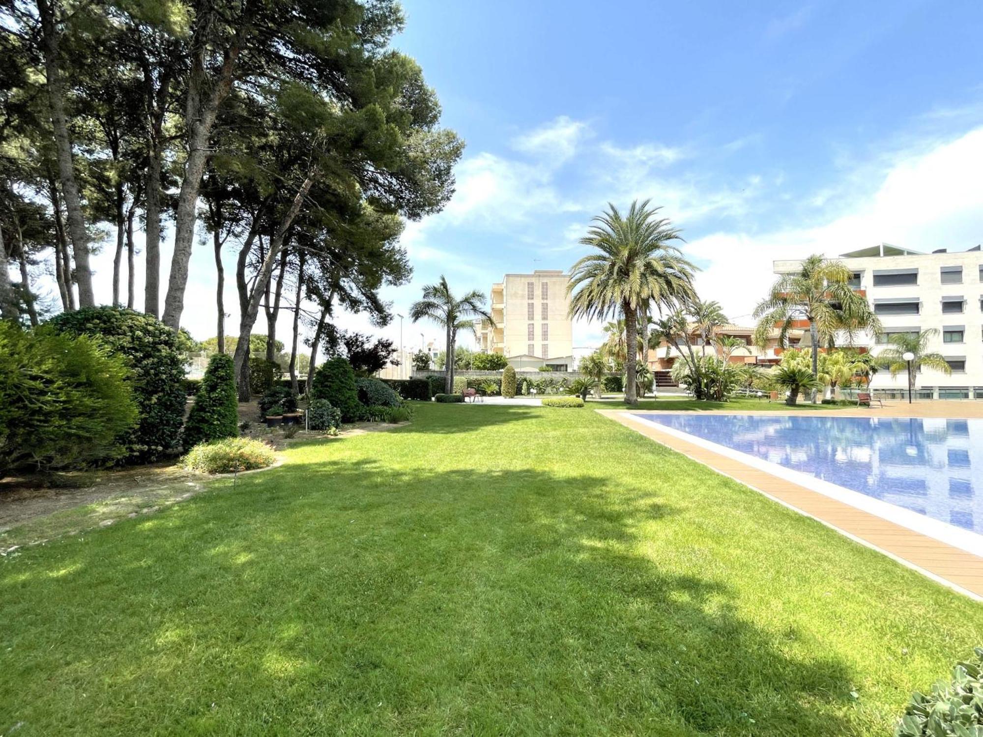 Apartment Luxurycambrils Resort&spa *