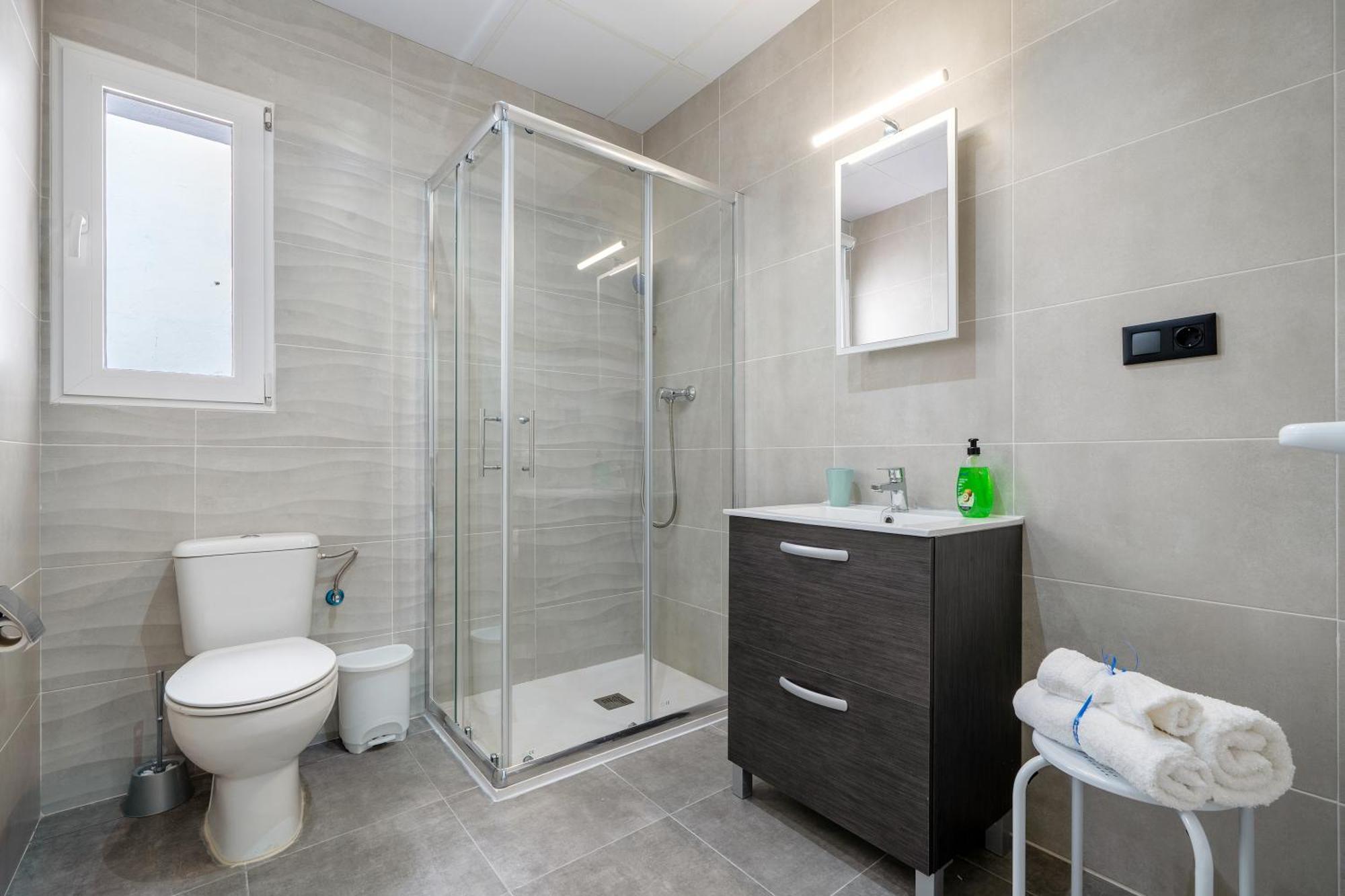 Turistic 3b Apartment *