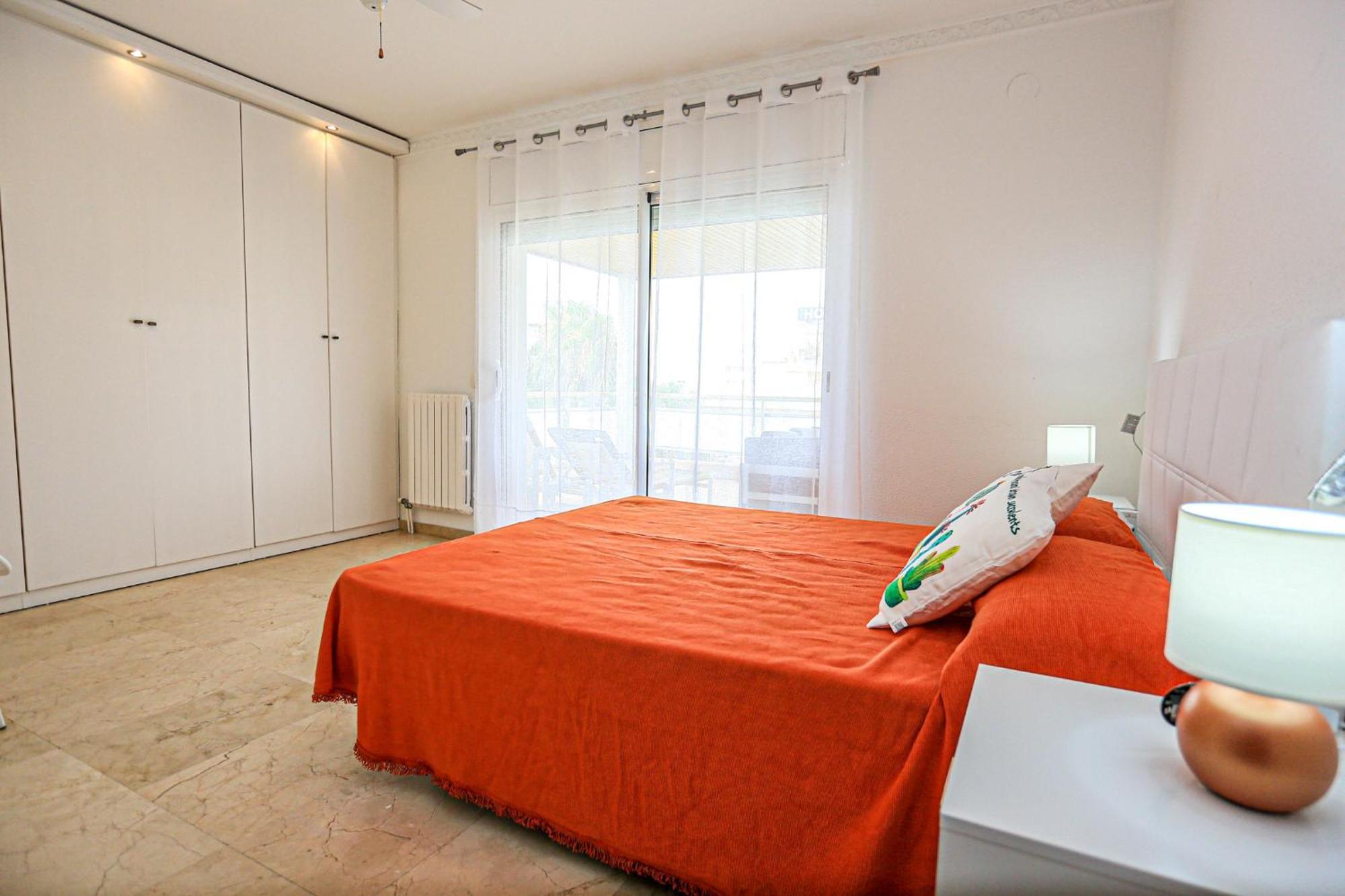 Aquarium - Only Families Apartamento Cambrils