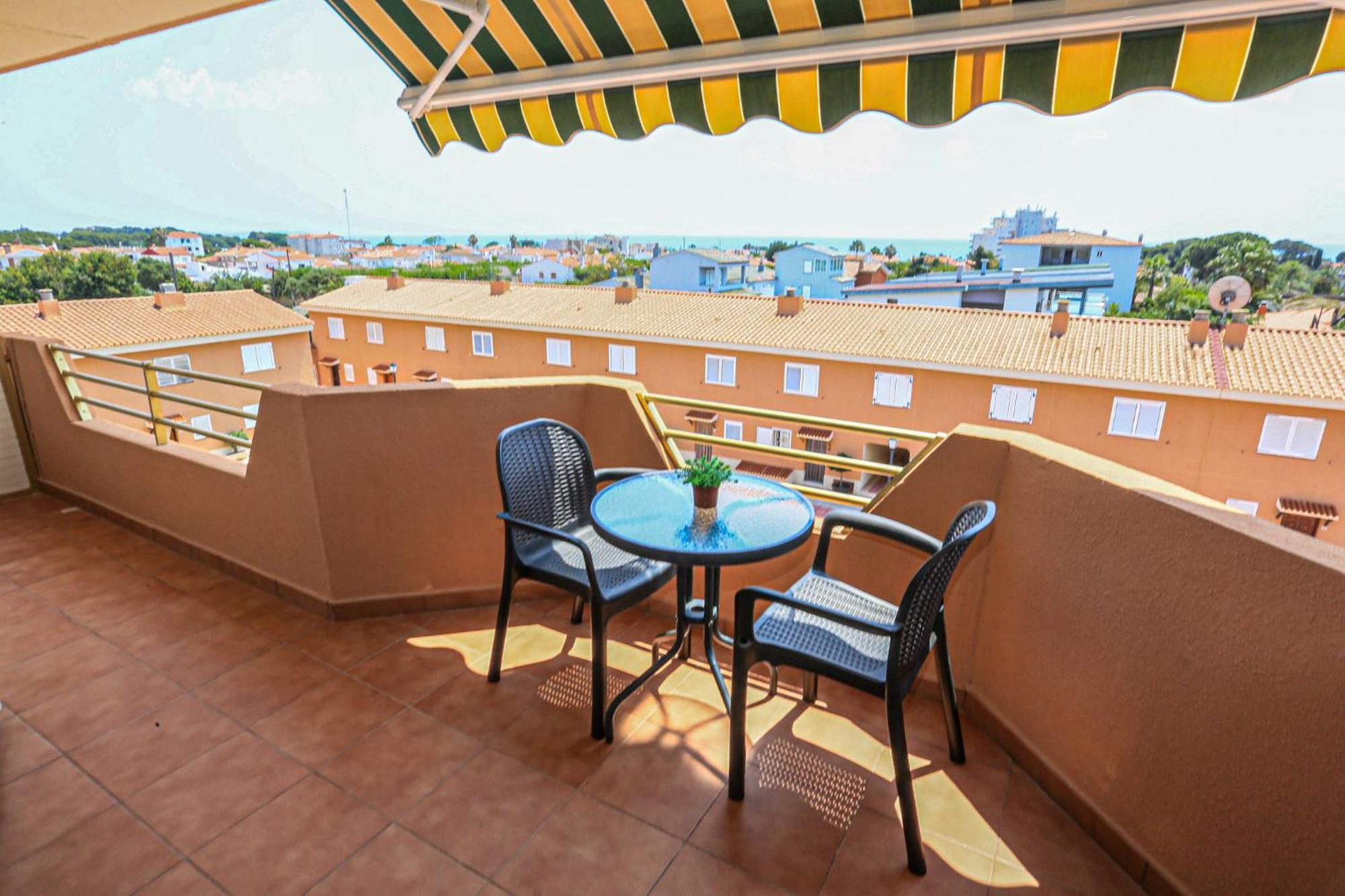 Itxas Lur - Only Families -