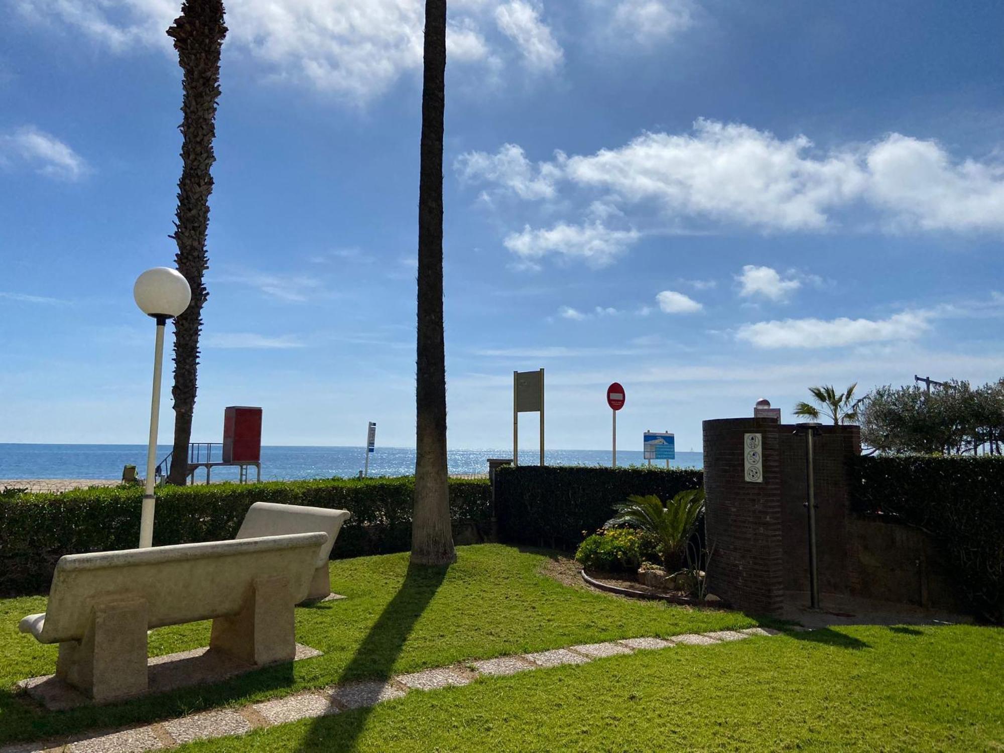 Esquirol-mar Apartment