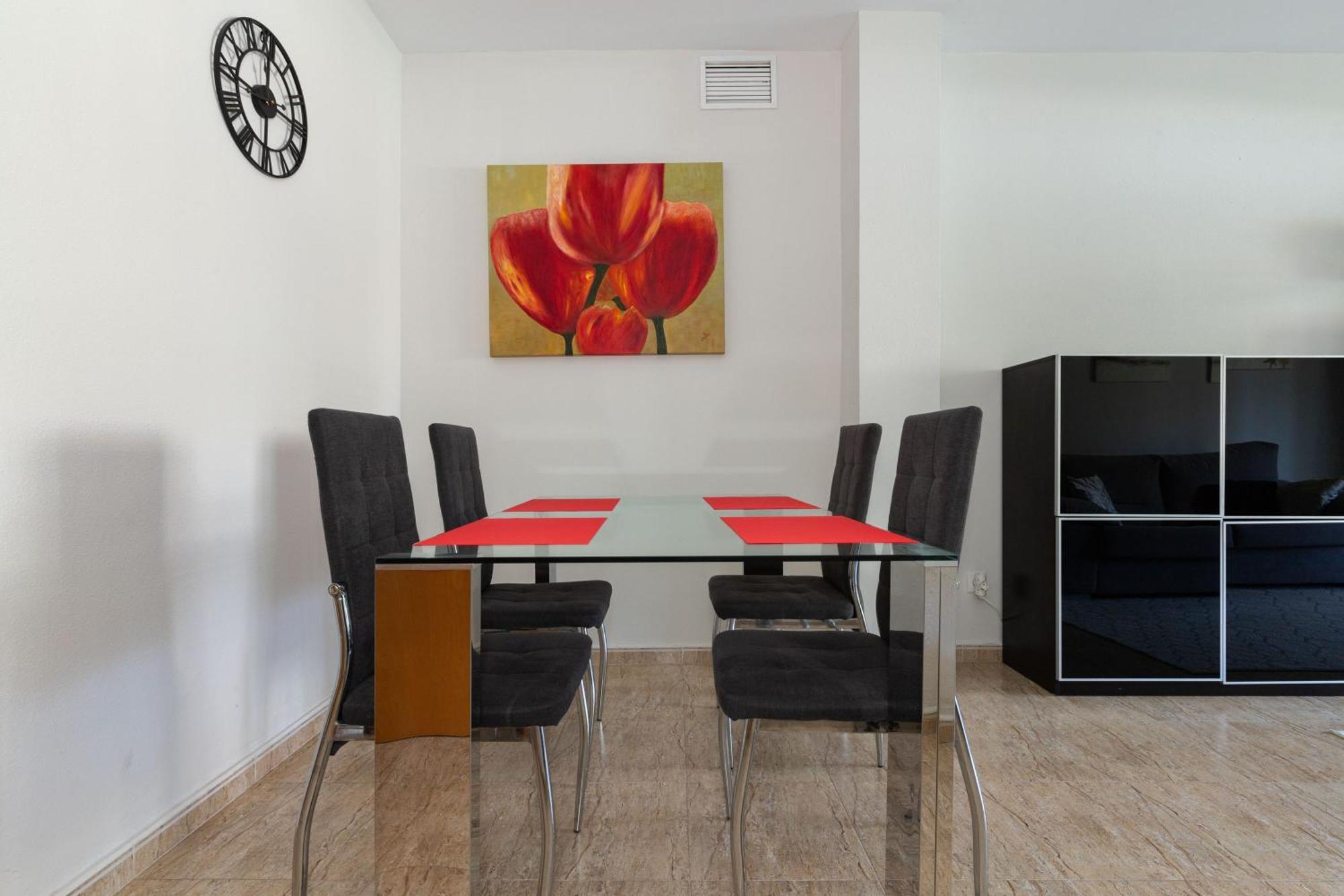 Haven:2br+2bth+wf+pool *