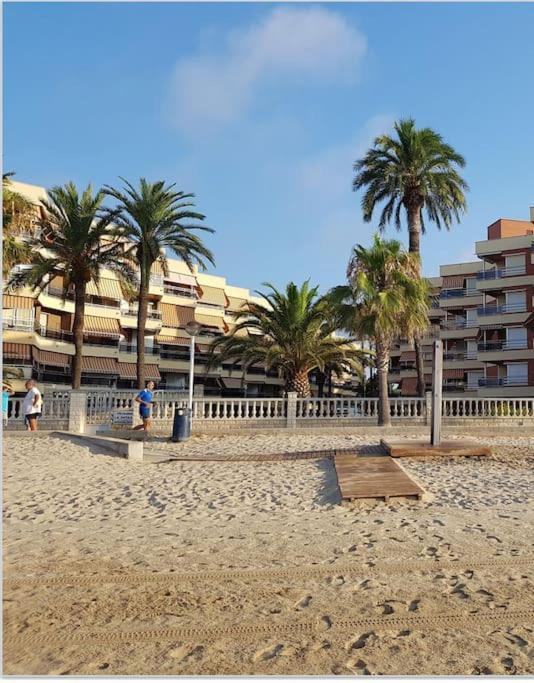Frente Al Mar Con Wifi Y Parking. Cambrils