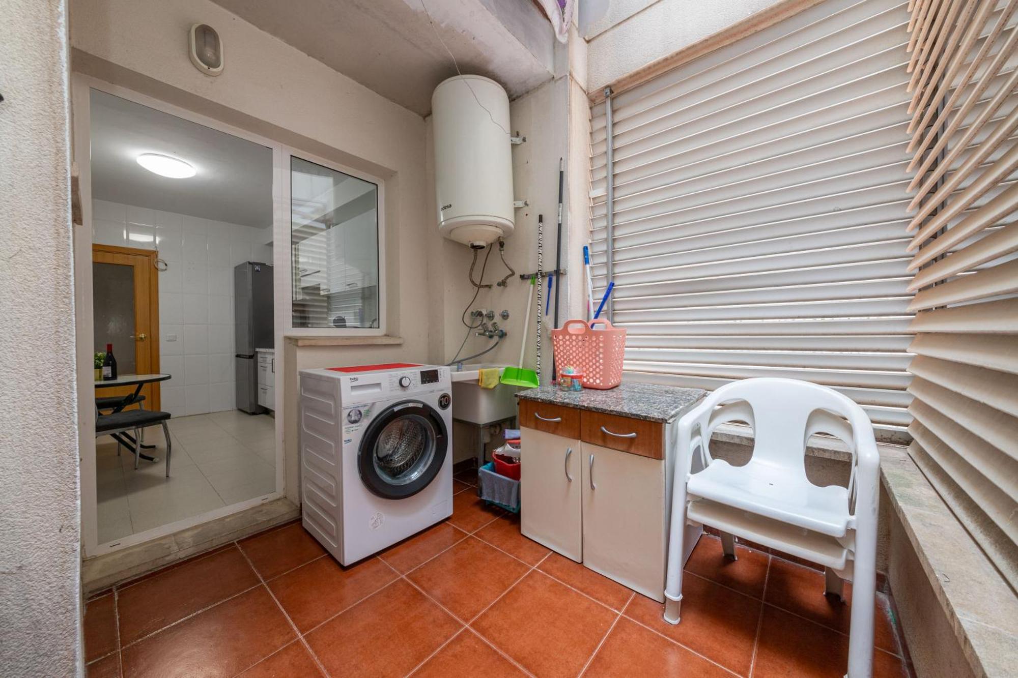 Haven:2br+2bth+wf+pool Cambrils