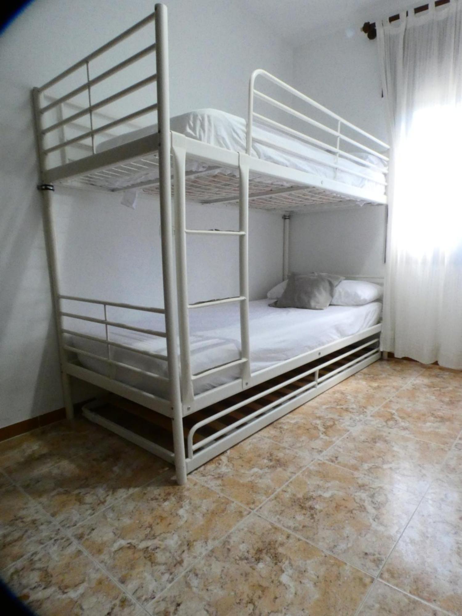 Tiebas, Apartment