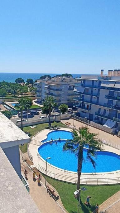 Atico Con Terraza/vistas Al Mar/parking *