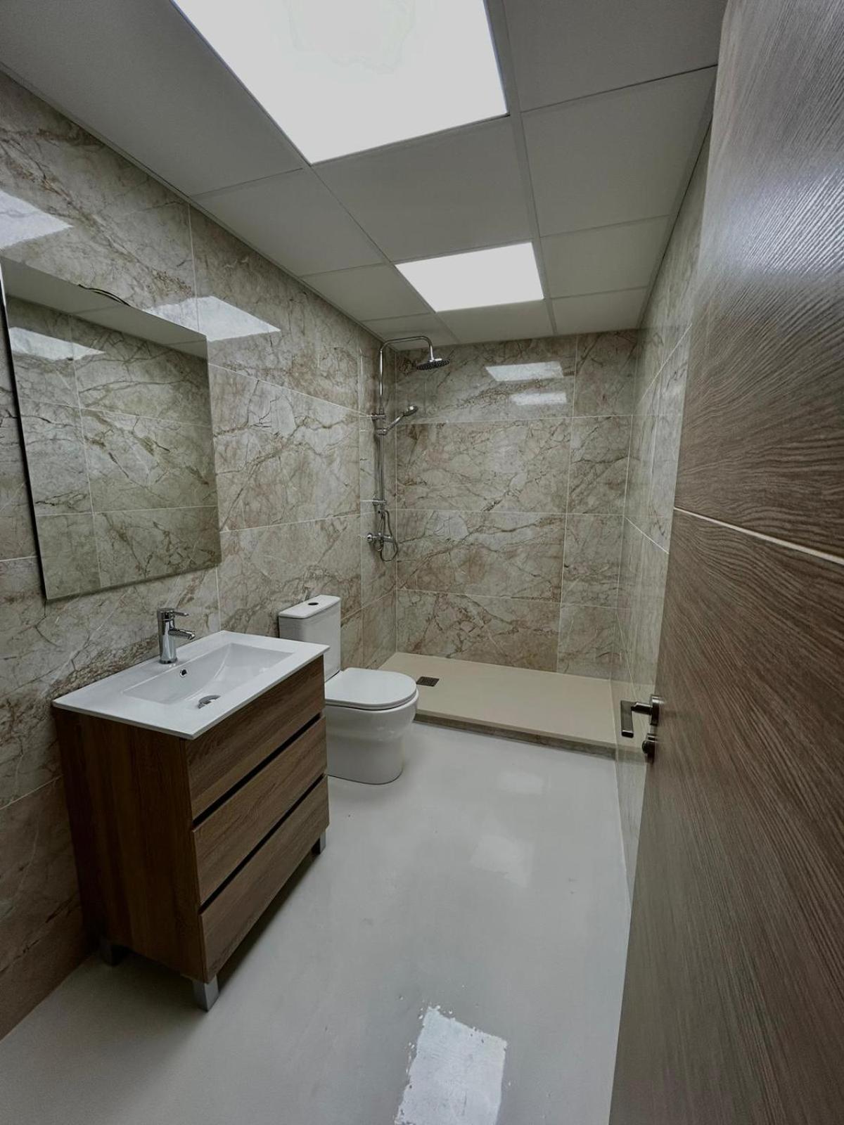 Loft Con 2 Dormitorios, Jacuzzi Y Garage *