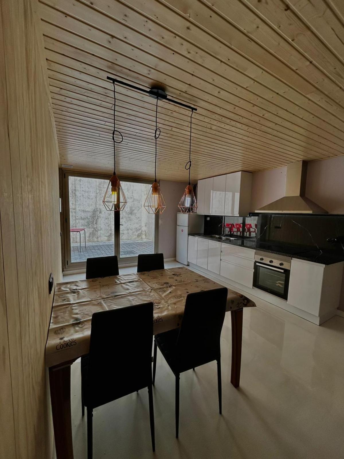 Loft Con 2 Dormitorios, Jacuzzi Y Garage Apartment