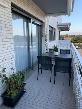 Con Piscina Y Cerca De La Playa Apartment