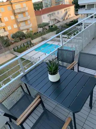 Con Piscina Y Cerca De La Playa * Cambrils