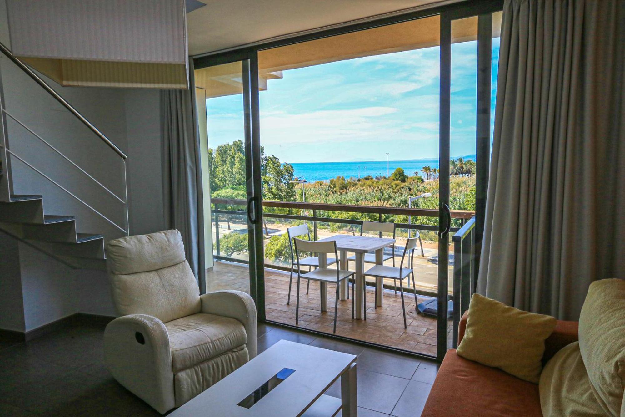 Ciutadella Atico - Only Families Apartment *