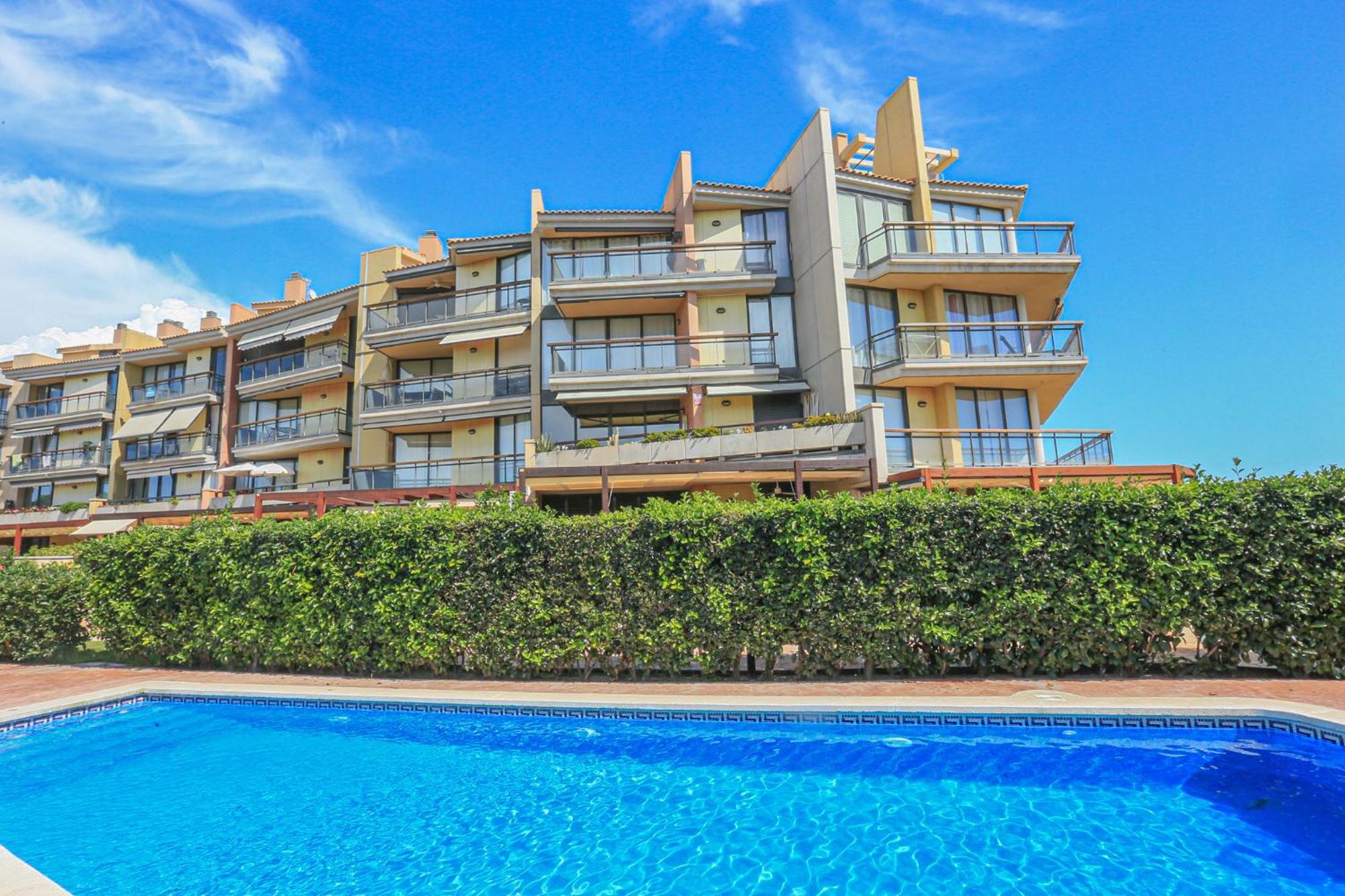 Ciutadella Atico - Only Families Apartment *
